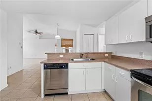 8220 Pennsylvania Blvd, Fort Myers, FL 33967 - Photo 9