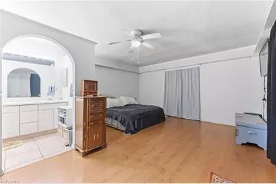 2821 24th Ave NE, Naples, FL 34120 - Photo 11