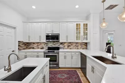 15859 Delasol Ln, Naples, FL 34110 - Photo 11