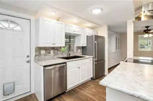 851 Manatee Rd, Naples, FL 34114 - Photo 15