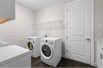 8685 Dilillo Ct, Naples, FL 34119 - Photo 29