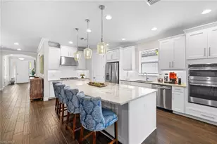 8685 Dilillo Ct, Naples, FL 34119 - Photo 11