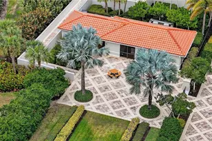 1060 Borghese Ln, Naples, FL 34114 - Photo 47