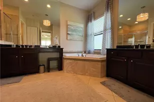 3326 Baltic Dr, Naples, FL 34119 - Photo 17