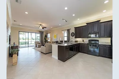 3326 Baltic Dr, Naples, FL 34119 - Photo 3