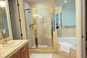 391 4th St S, Naples, FL 34102 - Photo 17