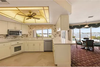 1535 Dolphin Ln, Naples, FL 34102 - Photo 19