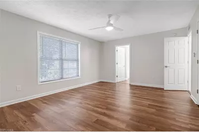 518 Leawood Cir, Naples, FL 34104 - Photo 15