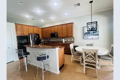 14265 Manchester Dr, Naples, FL 34114 - Photo 7