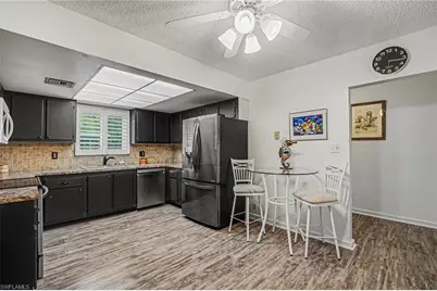 215 Cypress Way E #E2, Naples, FL 34110 - Photo 9