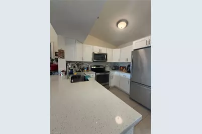 8214 Key Royal Cir Key Royal #131, Naples, FL 34119 - Photo 11