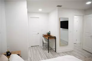 136 Harrison Rd, Naples, FL 34112 - Photo 19