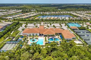 12445 Dahlia Ct, Naples, FL 34120 - Photo 3