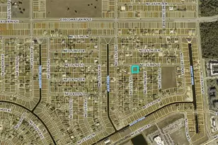 1425 NE 21st Pl, Cape Coral, FL 33909 - Photo 3