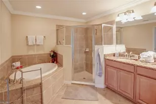 9126 Napoli Ct, Naples, FL 34113 - Photo 11