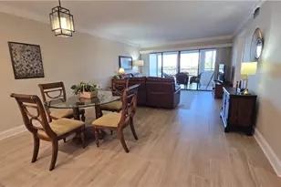 12945 Vanderbilt Dr, Naples, FL 34110 - Photo 7