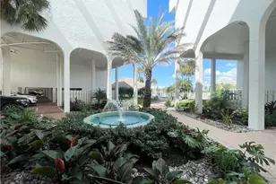 12945 Vanderbilt Dr, Naples, FL 34110 - Photo 37