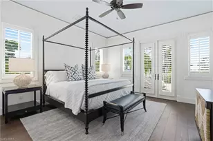 160 16th Ave S, Naples, FL 34102 - Photo 25