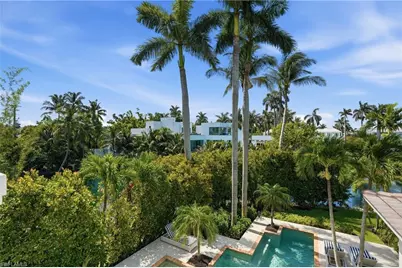 160 16th Ave S, Naples, FL 34102 - Photo 27