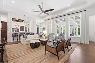 160 16th Ave S, Naples, FL 34102 - Photo 5