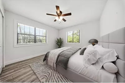 360 Desoto Blvd S, Naples, FL 34117 - Photo 9