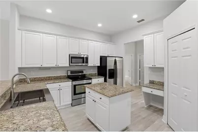 2480 52nd Ave NE, Naples, FL 34120 - Photo 9