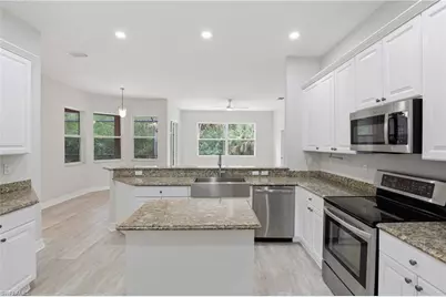 2480 52nd Ave NE, Naples, FL 34120 - Photo 11