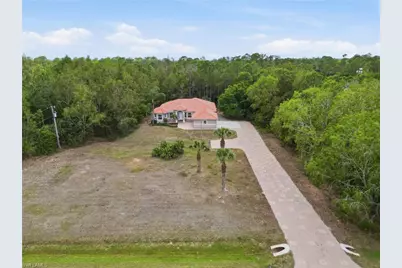 2480 52nd Ave NE, Naples, FL 34120 - Photo 3