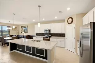 3341 Antilla Ct, Fort Myers, FL 33905 - Photo 7