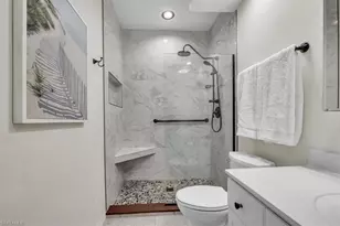 1215 Imperial Dr, Naples, FL 34110 - Photo 31