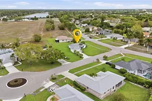 750 Cherry Blossom Ct, Naples, FL 34120 - Photo 9