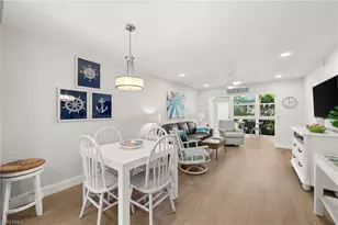 1021 3rd St S, Naples, FL 34102 - Photo 11