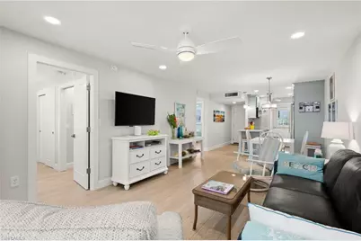 1021 3rd St S #108, Naples, FL 34102 - Photo 9