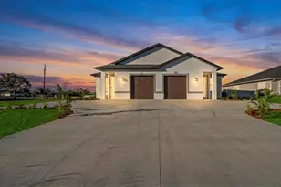 1024 Diplomat Pkwy E, Cape Coral, FL 33909 - Photo 1