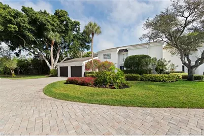4772 West Blvd #E102, Naples, FL 34103 - Photo 5