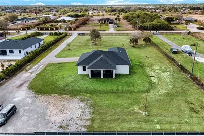 4217 24th Ave NE, Naples, FL 34120 - Photo 3