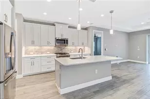 4652 Centaurus Cir, Naples, FL 34120 - Photo 3