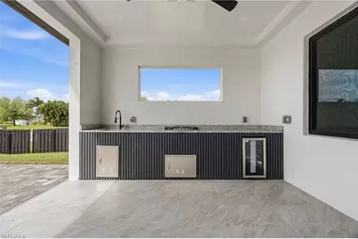 642 NW 28th Ter, Cape Coral, FL 33993 - Photo 5