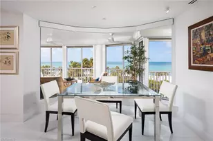 8111 Bay Colony Dr, Naples, FL 34108 - Photo 5