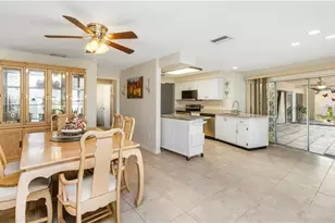 3804 SE 10th Pl, Cape Coral, FL 33904 - Photo 13