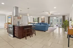 5272 Myrtle Ln, Naples, FL 34113 - Photo 3