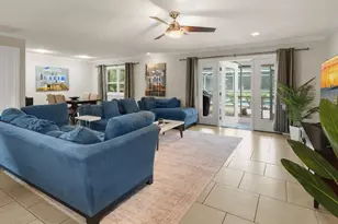 5272 Myrtle Ln, Naples, FL 34113 - Photo 7