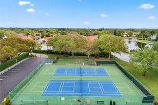 311 Henley Dr, Naples, FL 34104 - Photo 41