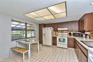 150 Round Key Cir, Naples, FL 34112 - Photo 3