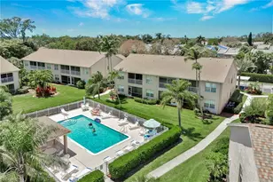 326 Bradstrom Cir, Naples, FL 34113 - Photo 27