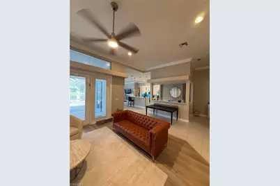 11723 Longshore Way E, Naples, FL 34119 - Photo 5