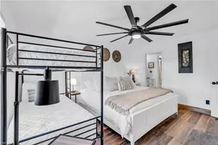 600 Neapolitan Way, Naples, FL 34103 - Photo 15