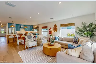 542 104th Ave N, Naples, FL 34108 - Photo 17