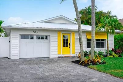542 104th Ave N, Naples, FL 34108 - Photo 1