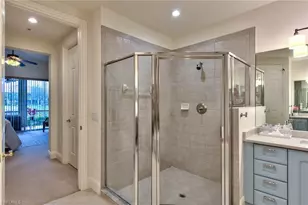 9242 Tesoro Ln, Naples, FL 34114 - Photo 17